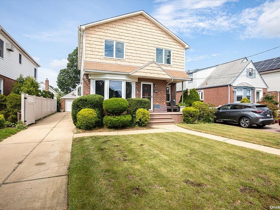 1st image of 208 Semton Blvd