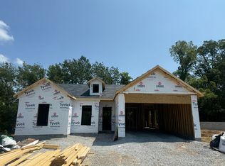 300 Krauss Dr, Nicholasville, KY 40356