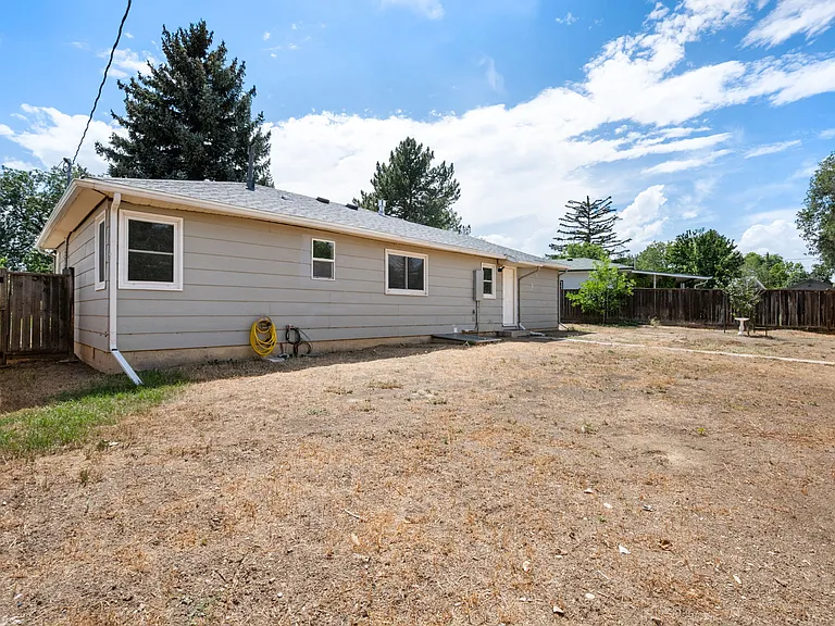 2311 Mountain View Dr — Photo 14