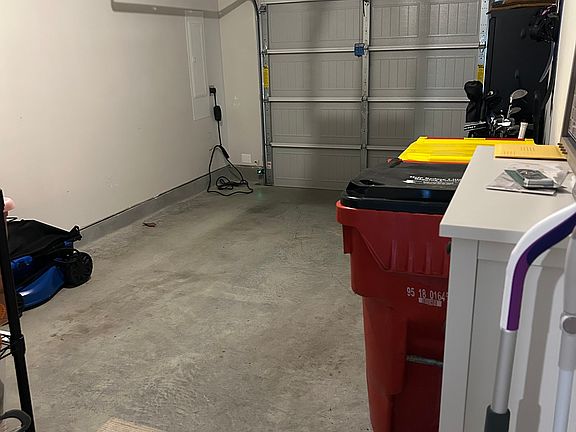 1 car garage
