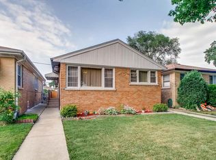 3140 W Jerome St, Chicago, IL 60645