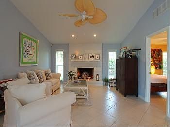 3rd image of 326 Sea Anchor Dr
