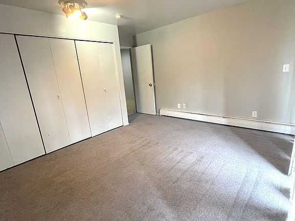 5th image of 207 Ballard St APT 301