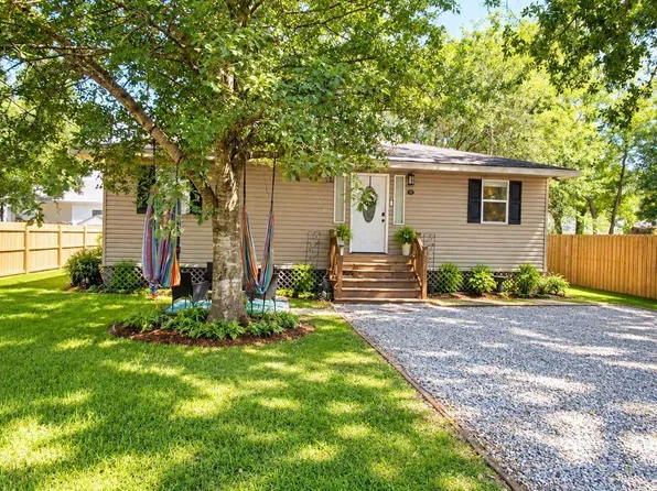 70426 1st St, Covington, LA 70433