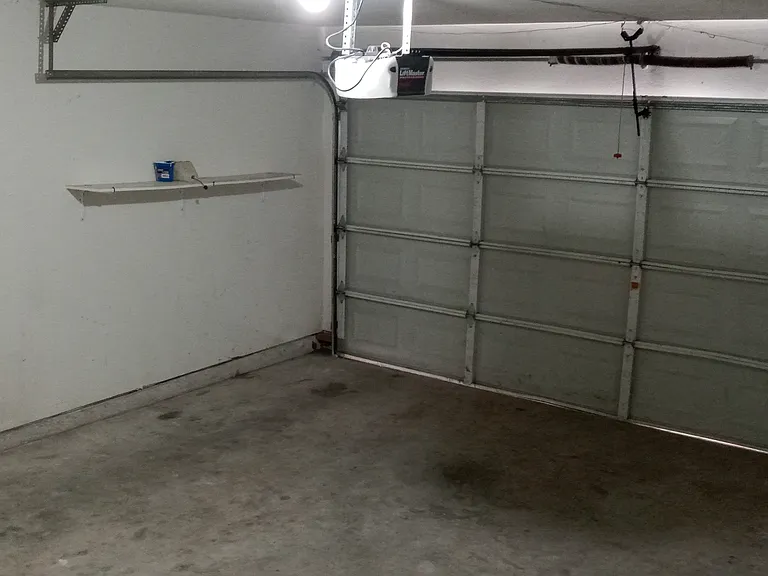 3205 Hillsdale St — Photo 18