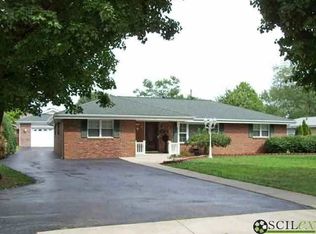 3225 Central Ave, Columbus, IN 47203