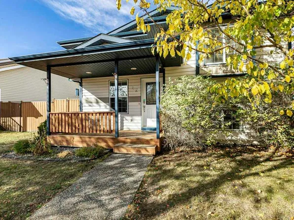 42 E Kendrew Dr, Red Deer, AB T4P 3X6