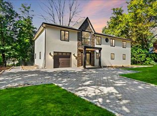 408 Wilmot Rd, New Rochelle, NY 10804