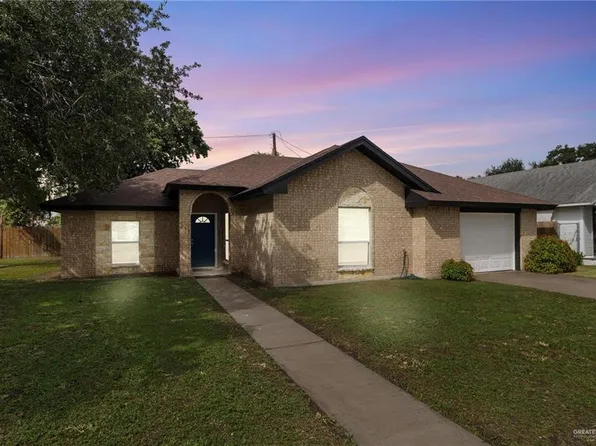 211 E Harris Ave, Raymondville, TX 78580