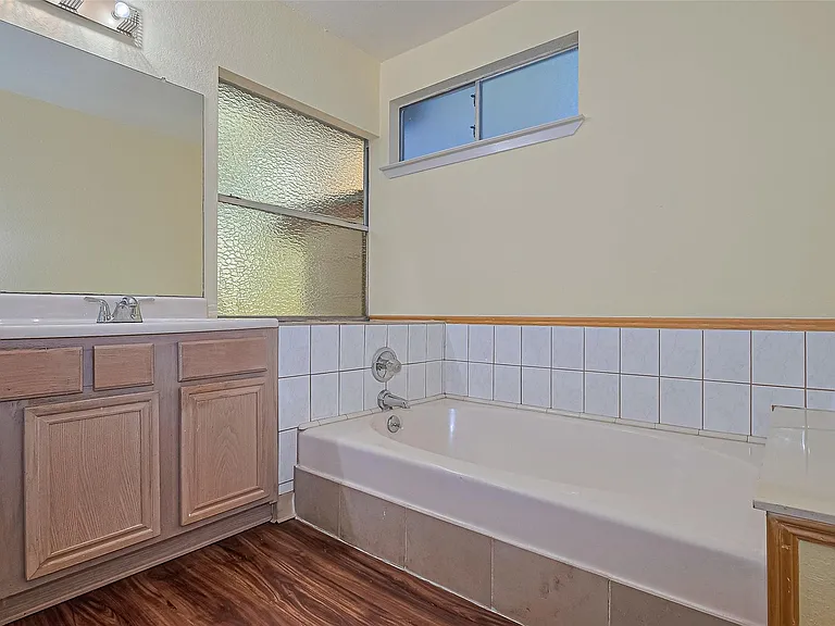 5127 Smokey River Dr — Photo 25