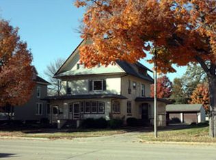 114 3rd Ave W, Cresco, IA 52136