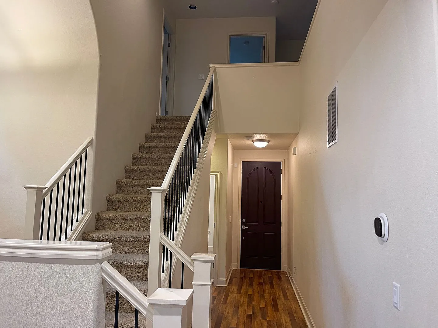 Beautiful 4 BD | 3 BA Single-Family Home | Arbor Community in Beaverton | Corner Lot — Photo 4