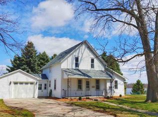 208 Lom St, Combined Locks, WI 54113