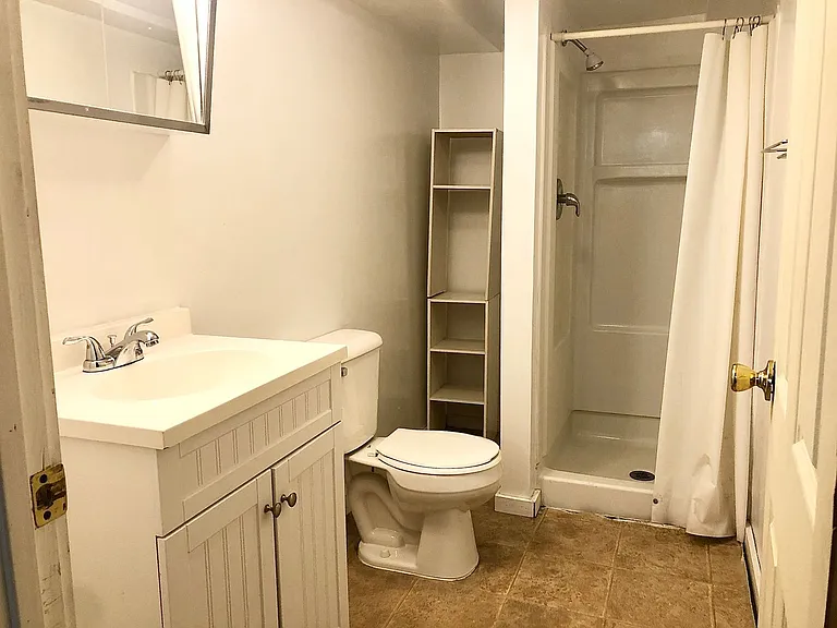 2015 Summit St — Photo 22