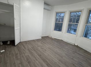 641 Mead St #0, Bronx, NY 10460