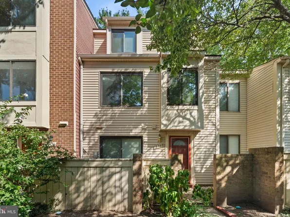 18723 Nathans Pl, Gaithersburg, MD 20886