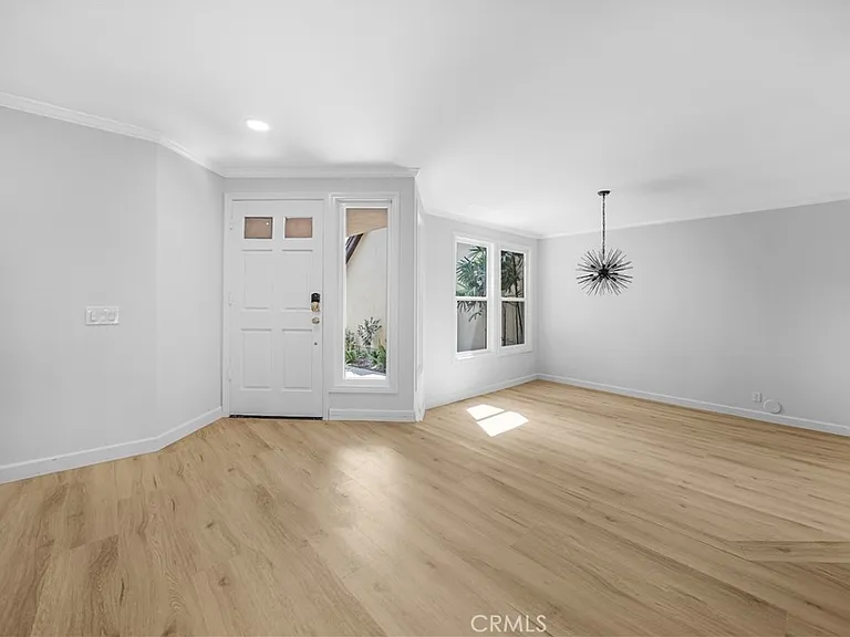 6082 Eaglecrest Dr — Photo 6