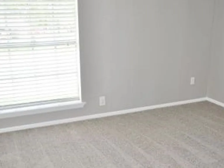31 Pebble Hill Dr — Photo 25