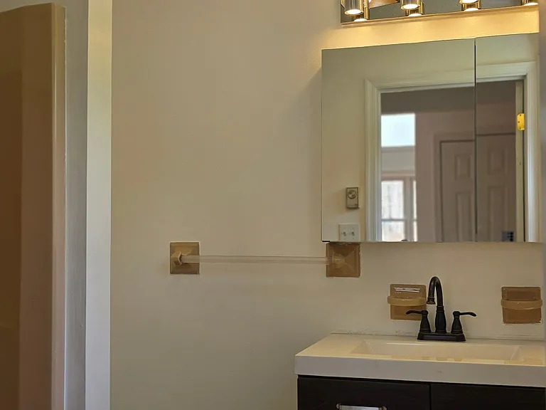 362 Somerset Dr — Photo 3