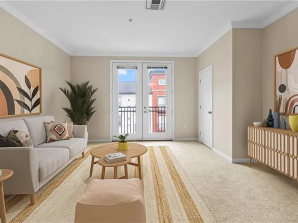 1000 Providence Pl APT 428, Providence, RI 02903