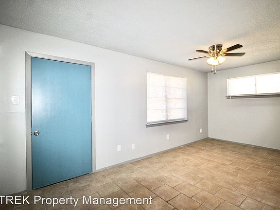 3rd image of 487 Williams Ave #5
