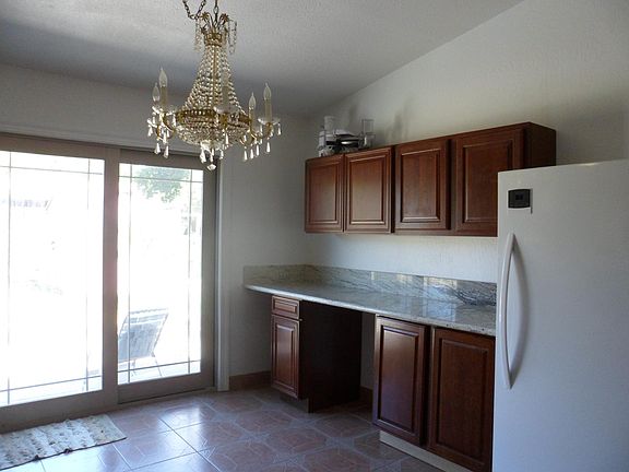 3rd image of 5146 Cherbourg Dr