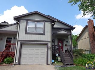 3601 SW Eveningside Dr, Topeka, KS 66614