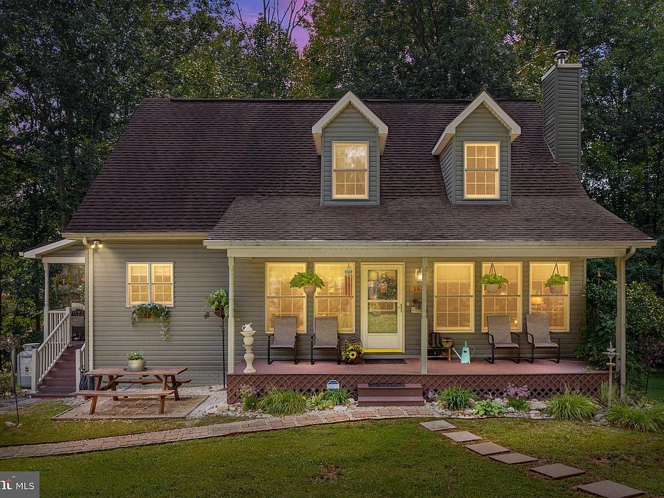 1st image of 153 Cairo Cir