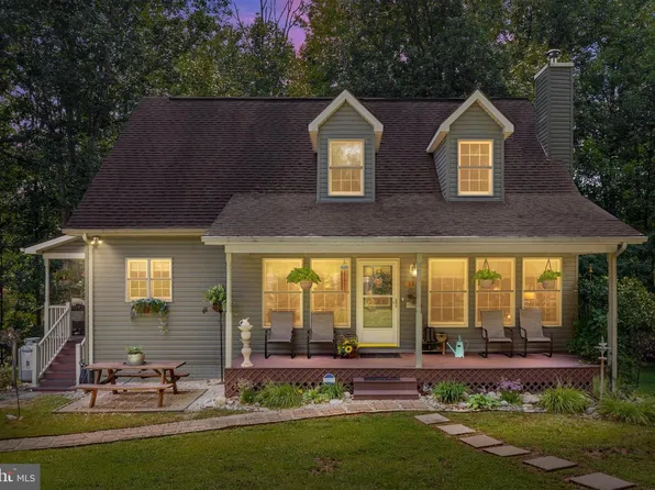 153 Cairo Cir, Luray, VA 22835
