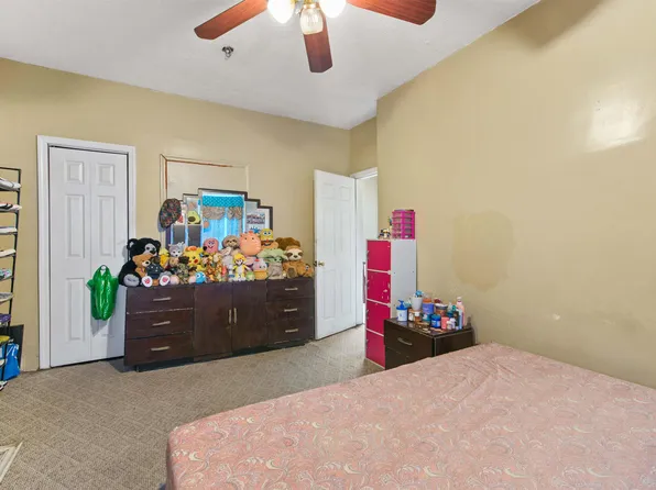 78 Linden Avenue image 18 of 24