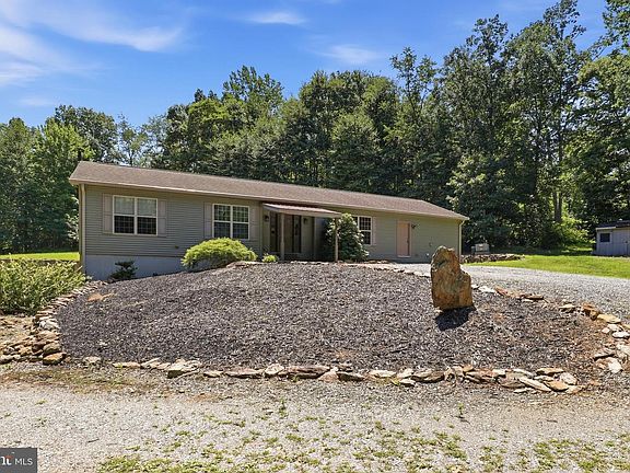 4th image of 4242 Nature Ln