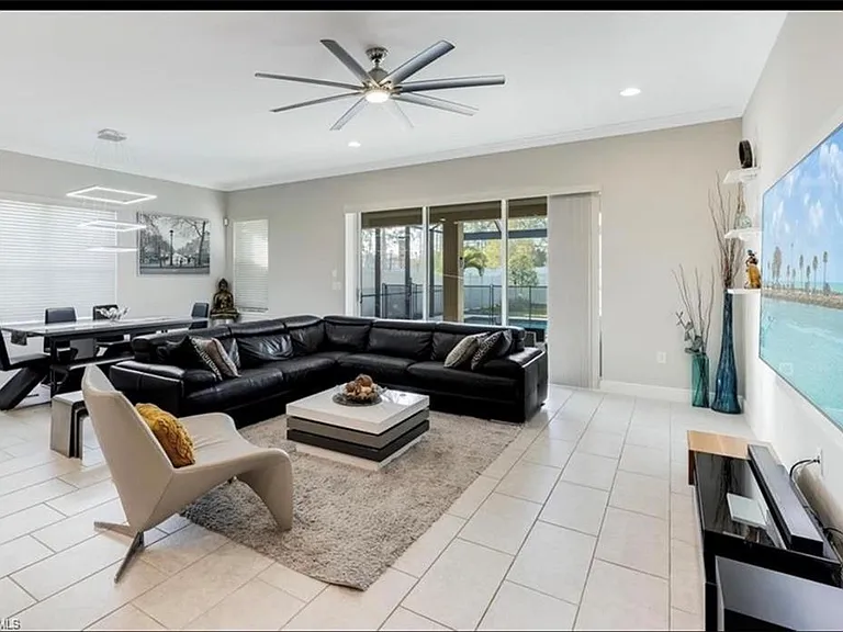 3320 Pilot Cir — Photo 9