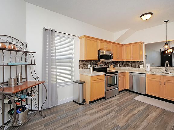 5th image of 14414 Pelican Bay Ct