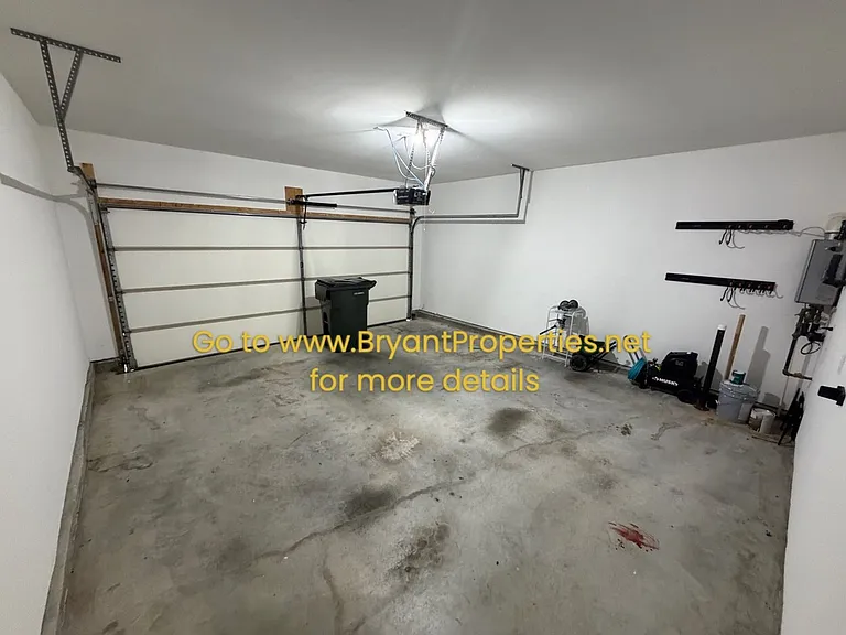 285 Blackthorn Ln — Photo 26
