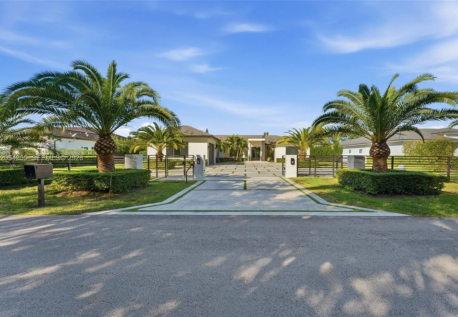 M & V Estates — Photo 3