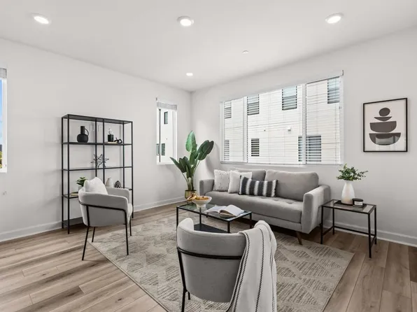 6811 Secano St, San Diego, CA 92154