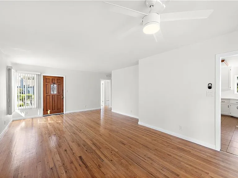 5722 Faculty Ave — Photo 15
