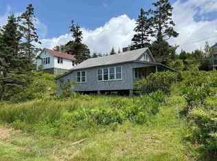 24 Bayview Ave, Barrington, NS B0W1E0