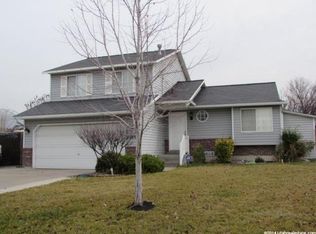 1389 S 840 W, Woods Cross, UT 84087