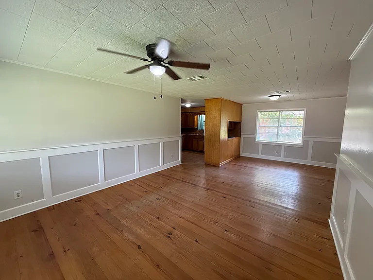 362 Reagan Dr — Photo 7