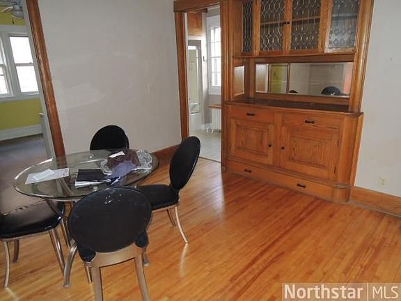 4th image of 2745 Colfax Ave S