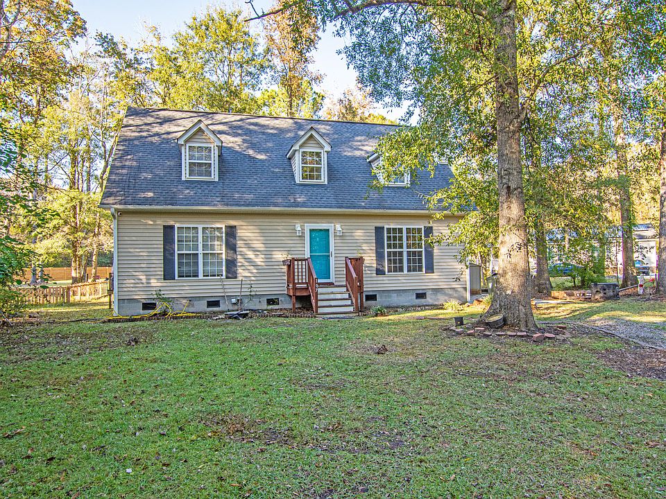 1st image of 107 Sycamore Dr