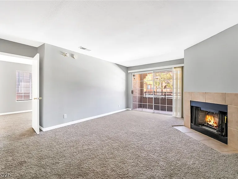 2200 S Fort Apache Rd #2044 — Photo 6