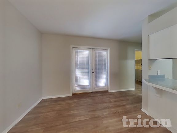5th image of 6309 E Ivyglen St