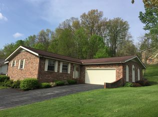 102 Francis Ave, Beckley, WV 25801