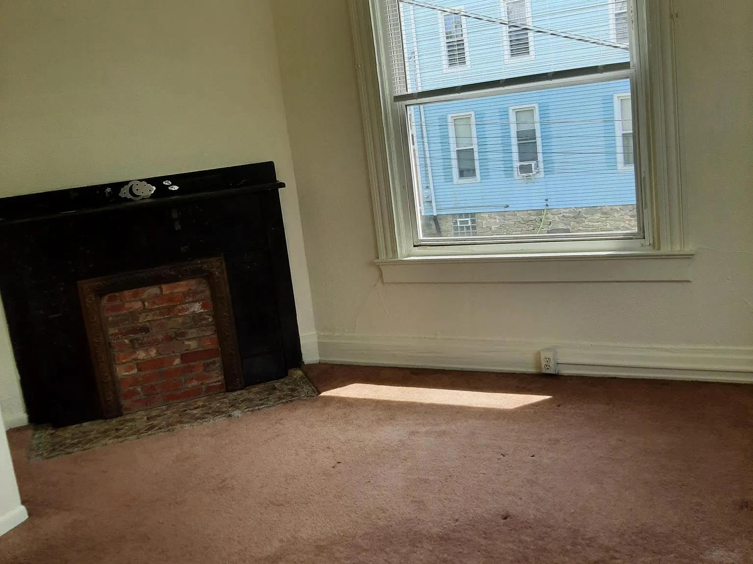 2 bed, $700 — Photo 4