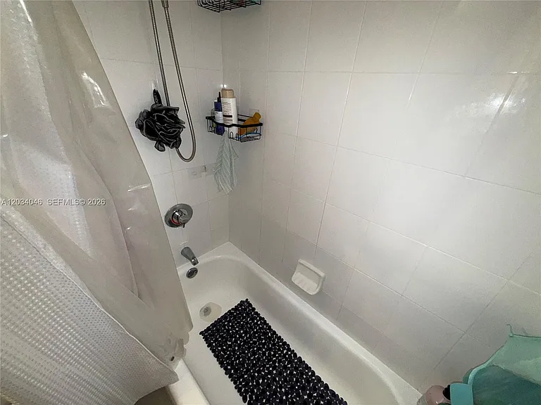 1250 S Miami Ave #1302 — Photo 14