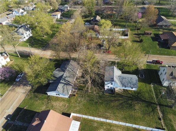 205 SE 5th St, Concordia, MO 64020