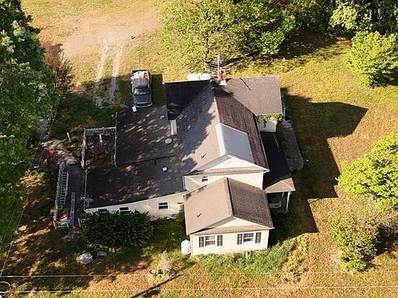 4th image of 21358 Perimeter Rd