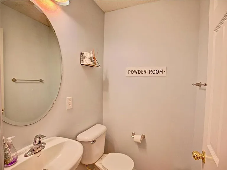 10990 Goodhue St NE #A — Photo 8
